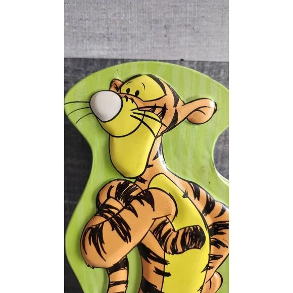 Vintage Disney Winnie the Pooh Green Tigger 9" Collectible Tin Container - Picture 3 of 6